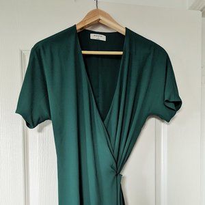 Aritzia Babaton Wallace Wrap Dress - Size S
